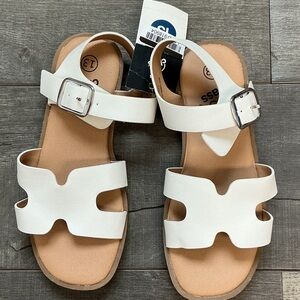 Art Class White Kids Sandals with Buckle